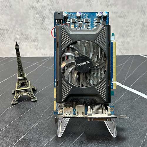 کارت گرافیک GIGA AMD HD5750 1G DDR5 128bit استوک